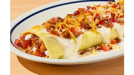 Bacon Temptation Omelette ihop with prices